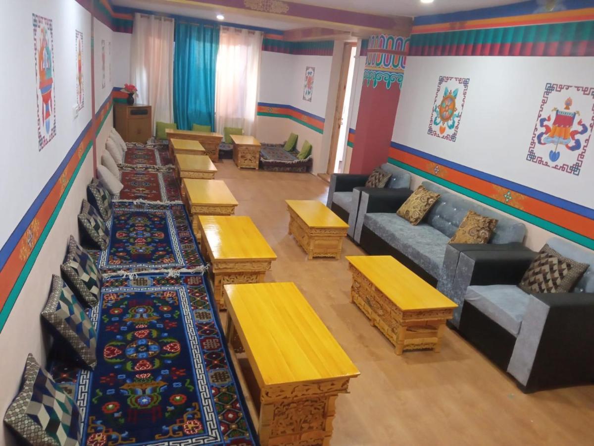 Gaywoo Guest House Leh Exterior foto