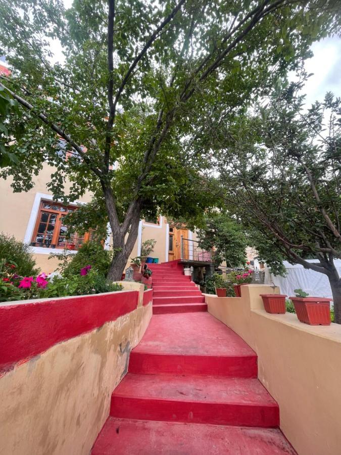 Gaywoo Guest House Leh Exterior foto