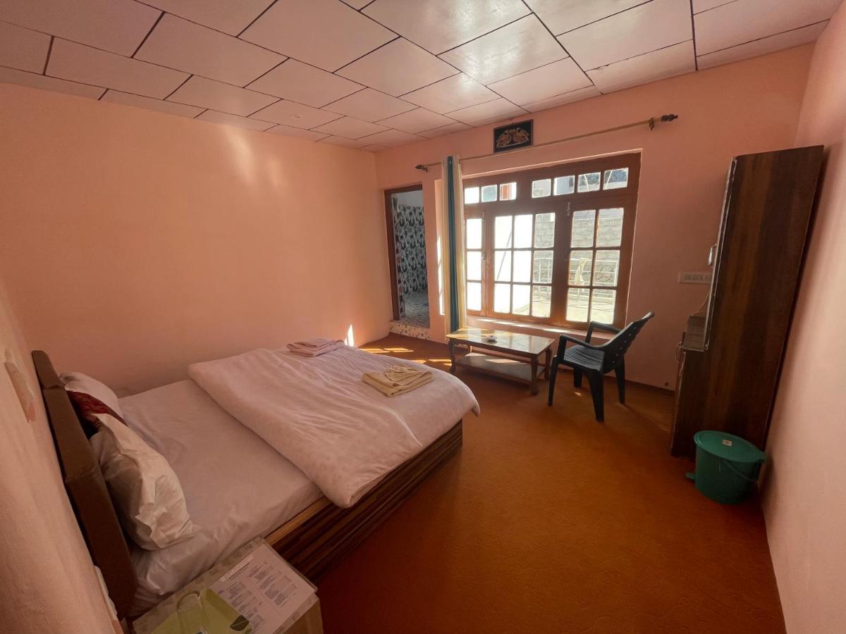 Gaywoo Guest House Leh Exterior foto